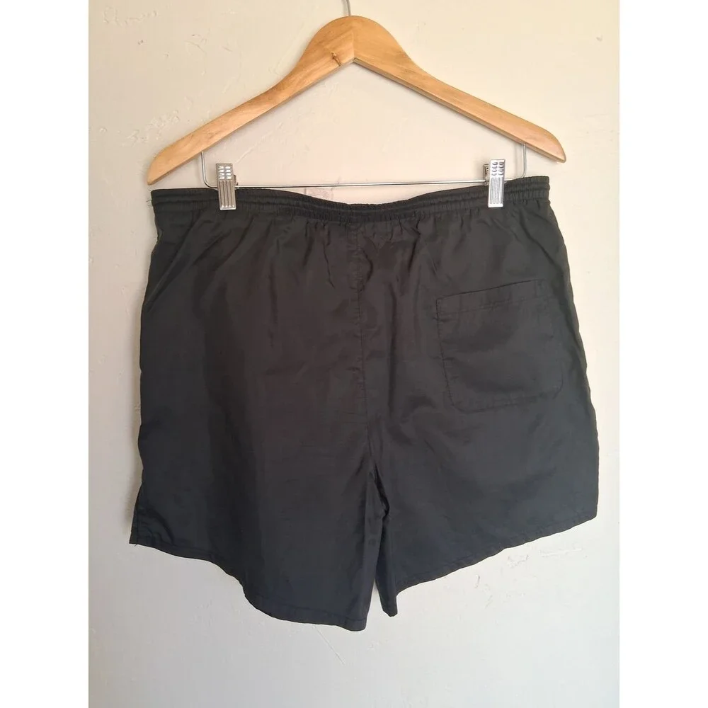 Nike Vintage Swim Trunks Men’s Medium Black Shorts Mesh Lined Swoosh Logo Beach